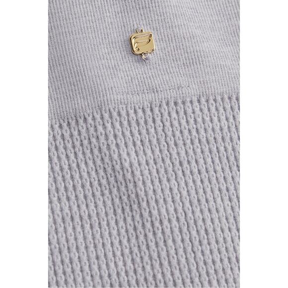 Fabletics Sz XS Gray Cable Knit 7/8 Legging - Picture 3 of 10